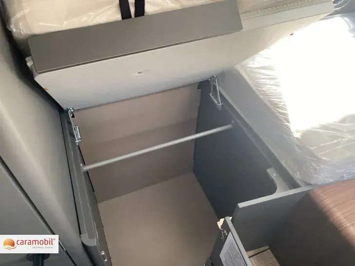 Fahrzeugbild Hymer BMC-I 680 Arktis/RFK/Navi/Hubbett #13