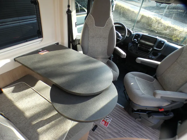 Fahrzeugbild Malibu Van Comfort 640 LE charming GT skyview Sonderpreis #11