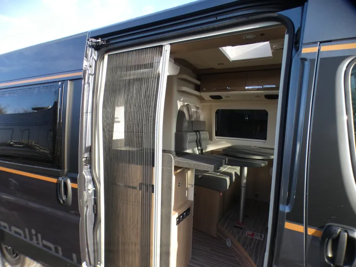 Fahrzeugbild Malibu Van Comfort 640 LE charming GT skyview Sonderpreis #14
