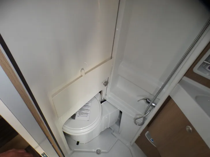 Fahrzeugbild Malibu Van Comfort 640 LE charming GT skyview Sonderpreis #18