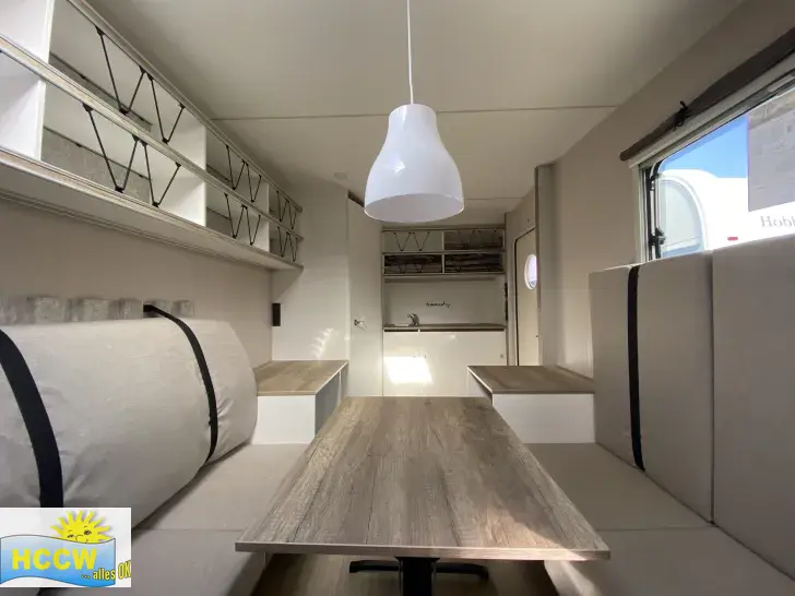 Sicht vorne-hinten Hobby Beachy 450 Meerblau