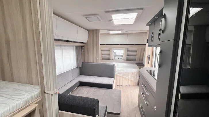 Fahrzeugbild Hobby De Luxe 545 KMF - ab Oktober verfügbar #4