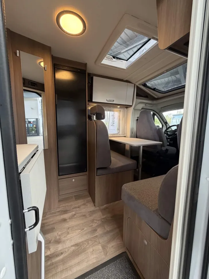 Fahrzeugbild Carado VAN 347 Pro+ | Automatik #9