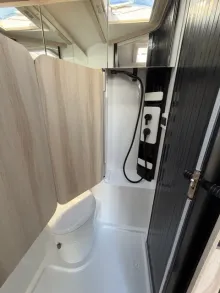 Fahrzeugbild Hobby De Luxe 460 SFf #11
