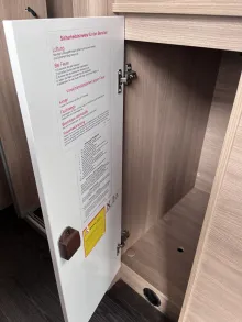 Fahrzeugbild Laika Kosmo 6.4, wie Pössl Roadcruiser B, Markise #21