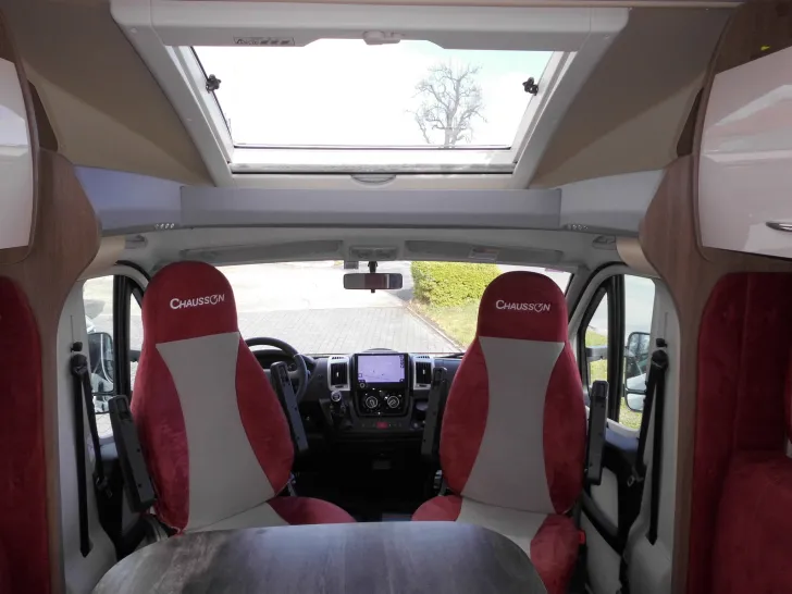 Fahrzeugbild Chausson Welcome 618 1 Hand SAT / TV AHK Combi D6E #9