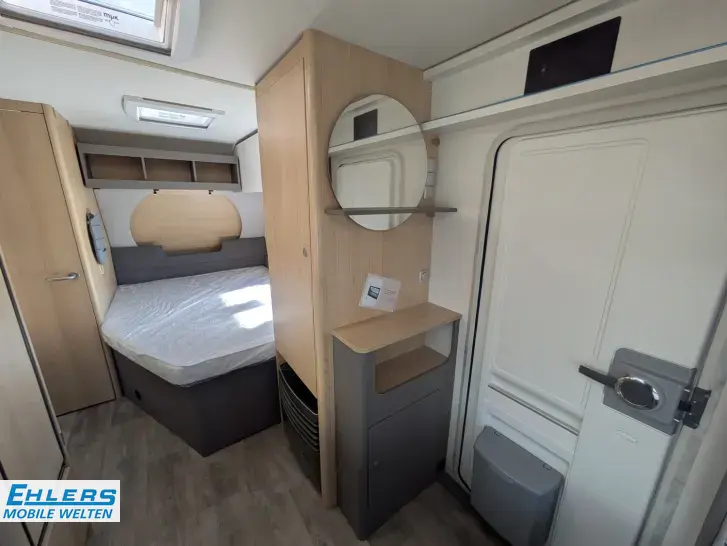 Fahrzeugbild LMC Tandero 480 D Fliegenschutztür/Duschpaket/1500kg/Truma Therme #11