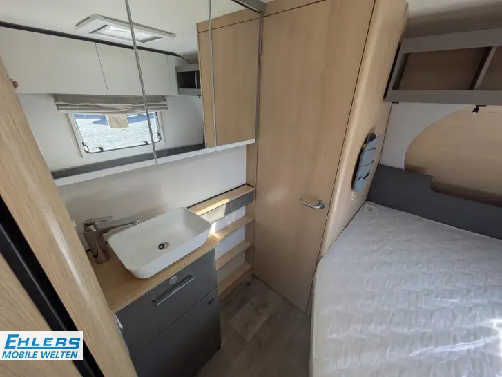 Fahrzeugbild LMC Tandero 480 D Fliegenschutztür/Duschpaket/1500kg/Truma Therme #13