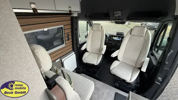Fahrzeugbild Hymer Camper Van Grand Canyon S CrossOver #7
