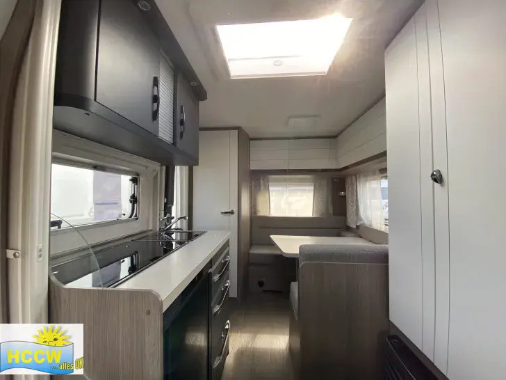 Sicht vorne-hinten Hobby OnTour 390 SF