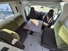Fahrzeugbild Bürstner Signature SFT 7.0 Auf dem Hof #11