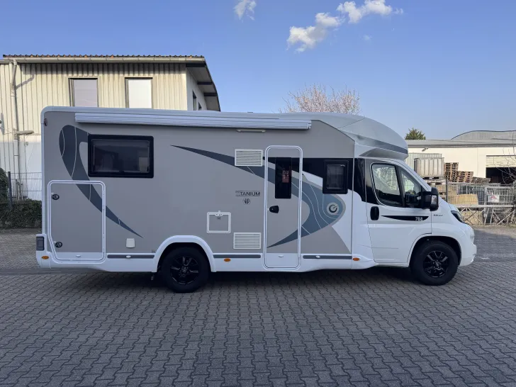 Fahrzeugbild Chausson Titanium 788 VIP Sehr gut gepflegt. #2