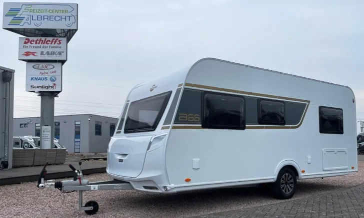 Fahrzeugbild Bürstner B66 465 TS Verfüg./Sparen Sie 3.810,- € #1