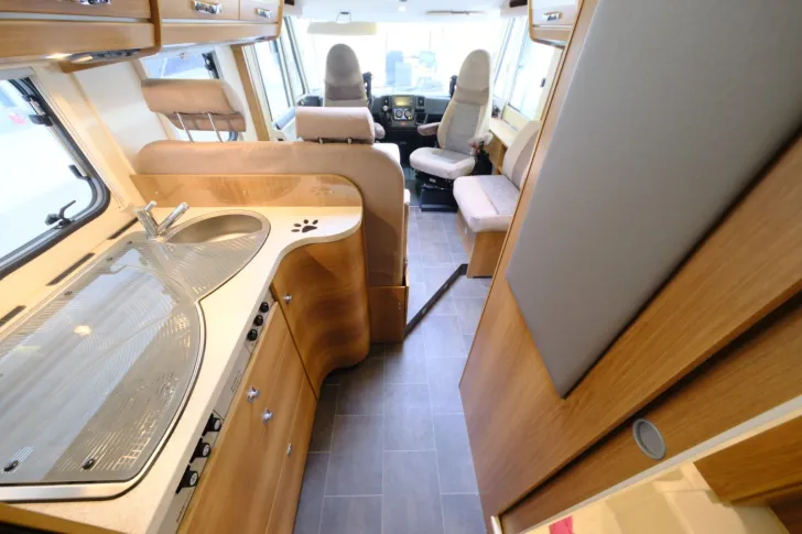 Fahrzeugbild Dethleffs Magic Edition I DBM White/1.Hand/Queensbett+Hubb #8