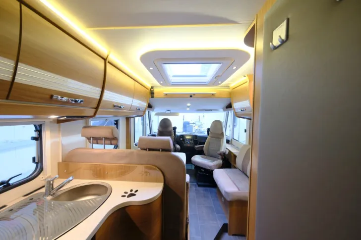 Fahrzeugbild Dethleffs Magic Edition I DBM White/1.Hand/Queensbett+Hubb #9