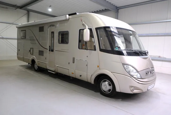 Fahrzeugbild Hymer S 840 Automatik/Quensbett/ALDE/Solar/AHK #2