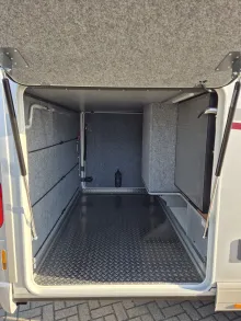 Fahrzeugbild Carthago chic e-line I 50 LE DA 2026 Listenpreis: 243.500€ #34