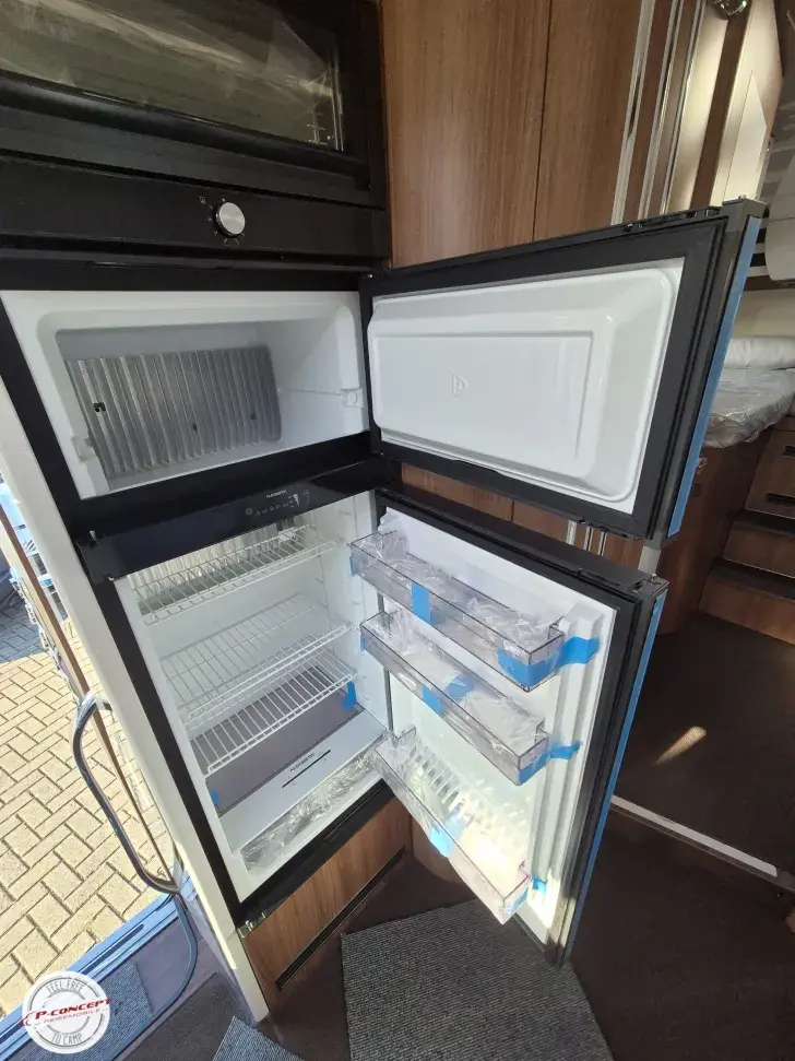 Fahrzeugbild Carthago chic e-line I 50 LE DA 2026 Listenpreis: 243.500€ #16