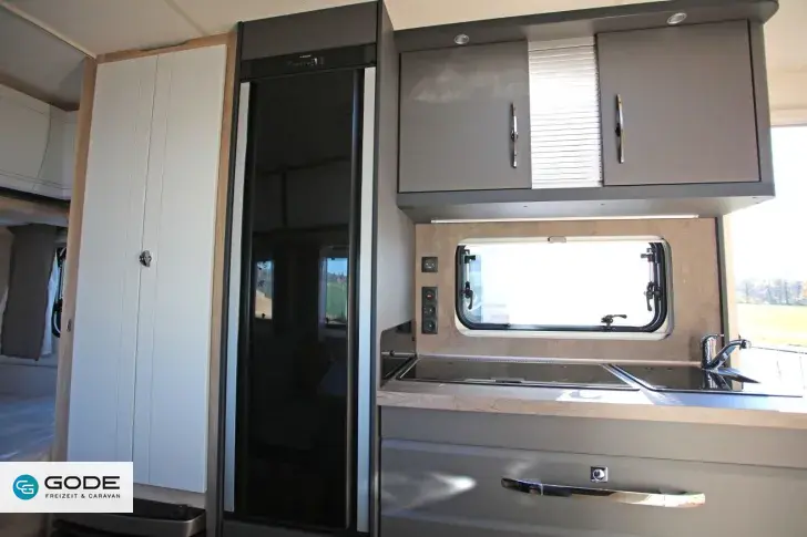 Fahrzeugbild Hobby De Luxe 490 KMF/MEGA DEAL/Schnäppchen #15