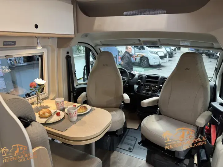 Fahrzeugbild LMC Innovan Pure 600 8G. Auto. #10