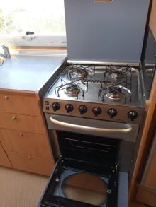 Fahrzeugbild Bürstner A-Modell A 850-2 mit kompletter Wartu #7