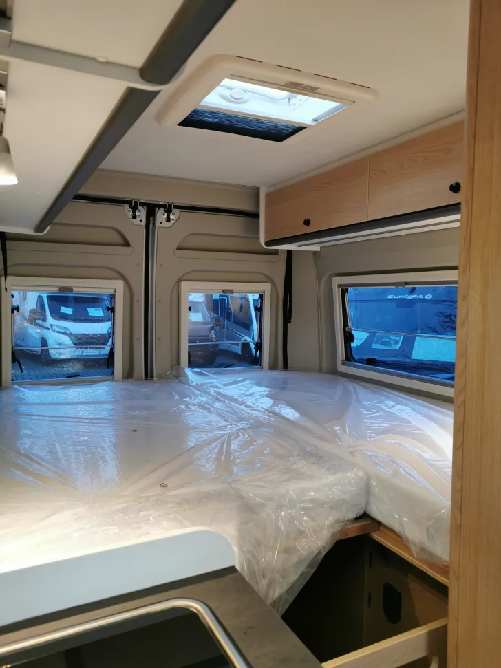 Fahrzeugbild Sunlight Camper Van Cliff 640 Anhängerkupplung+1.Hand #10