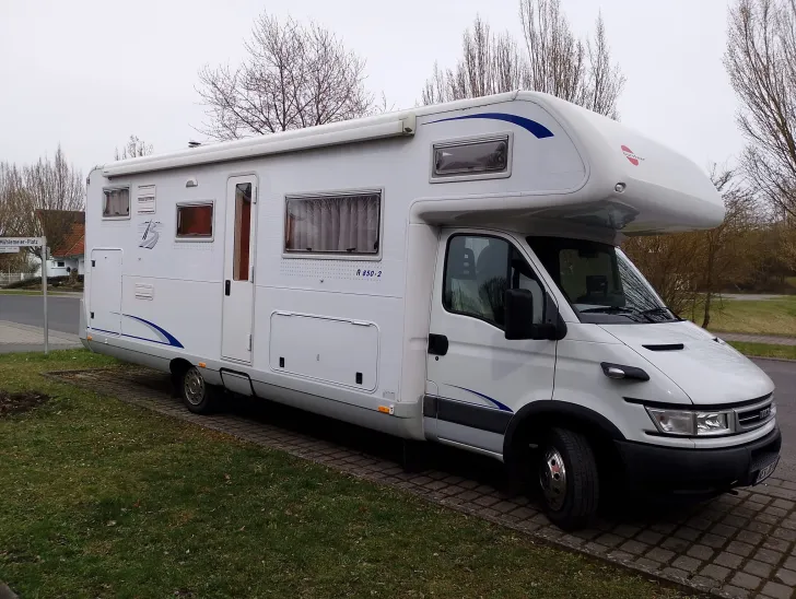 Fahrzeugbild Bürstner A-Modell A 850-2 mit kompletter Wartu #1