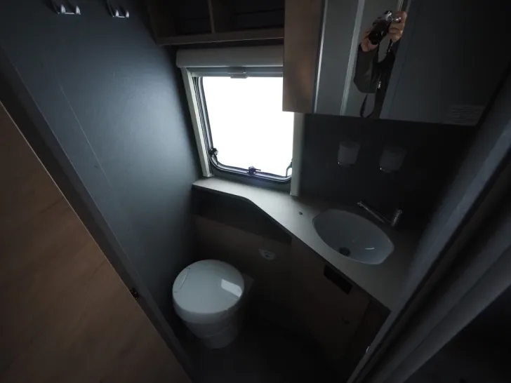 Fahrzeugbild Dethleffs Just Camp T 7052 DBM, SAT/TV, Markise, uvm. #17