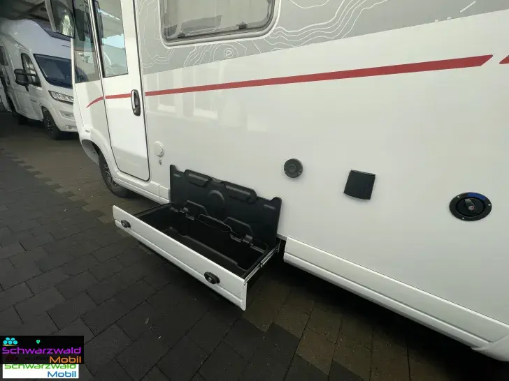 Fahrzeugbild Pilote G740FGJ EVIDENCE MY 2026 #3