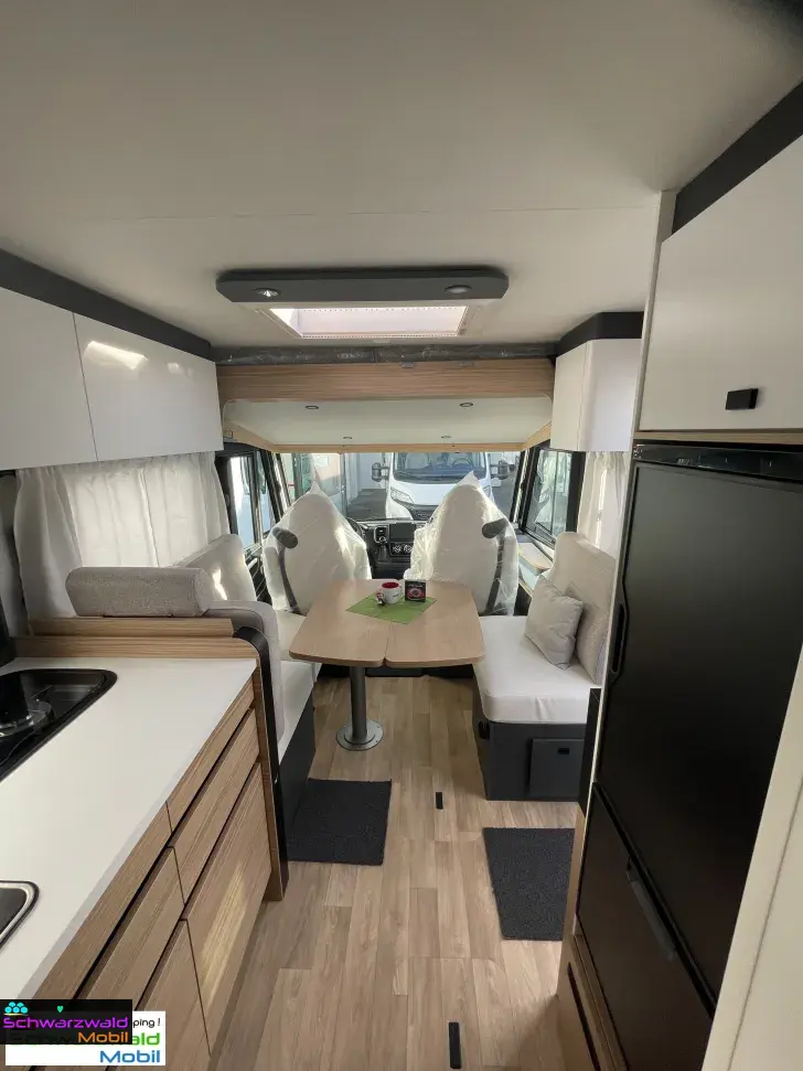 Fahrzeugbild Pilote G740FGJ EVIDENCE MY 2026 #8