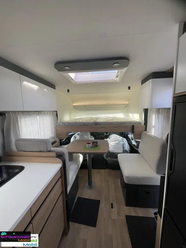 Fahrzeugbild Pilote G740FGJ EVIDENCE MY 2026 #9