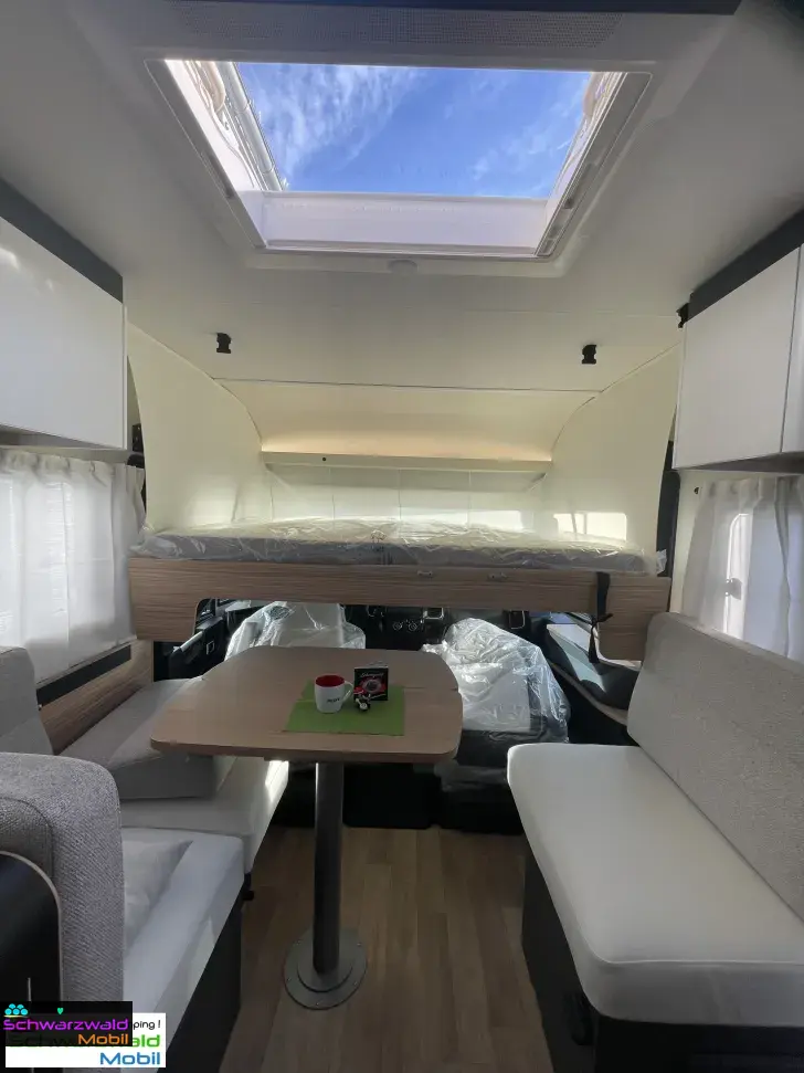 Fahrzeugbild Pilote G740FGJ EVIDENCE MY 2026 #10