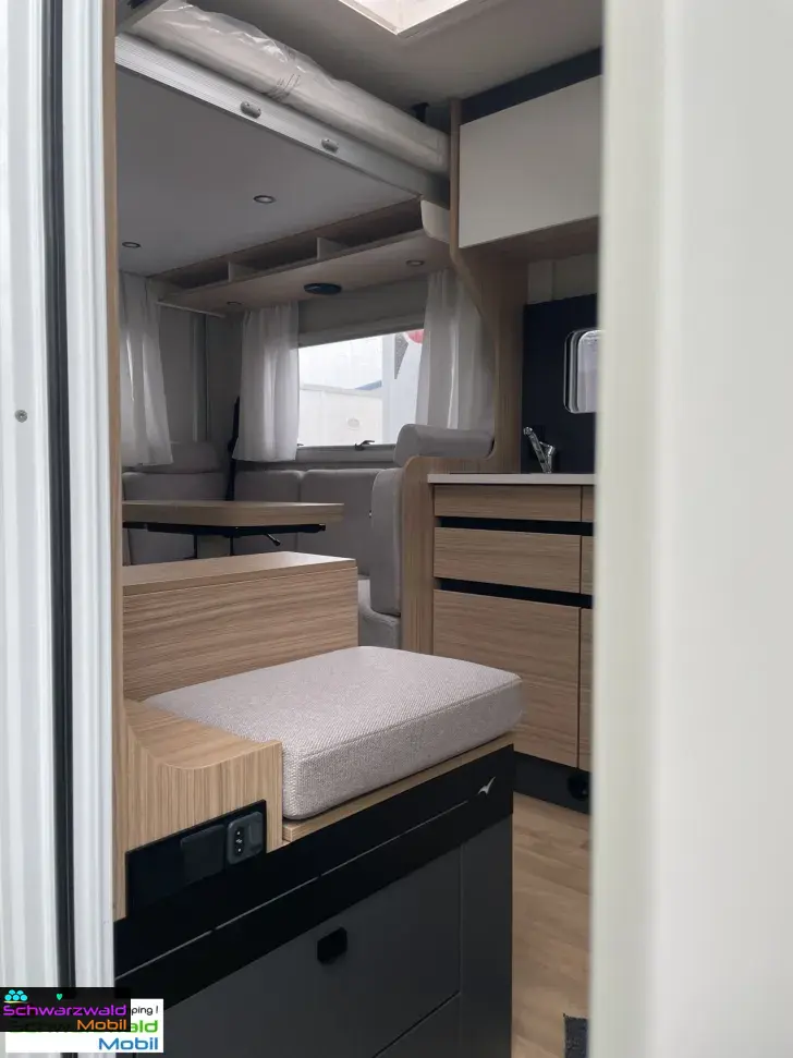 Fahrzeugbild Pilote P720U Safety-Paket inkl. ACC, 6EH, SAT uvm. #5