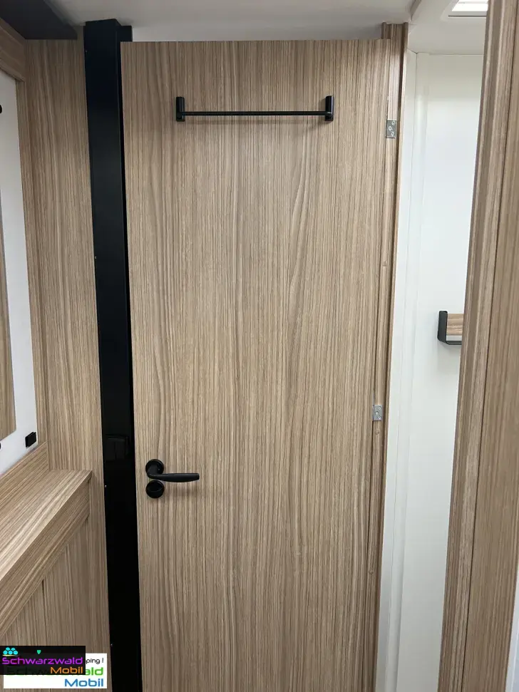 Fahrzeugbild Pilote P720U Safety-Paket inkl. ACC, 6EH, SAT uvm. #20