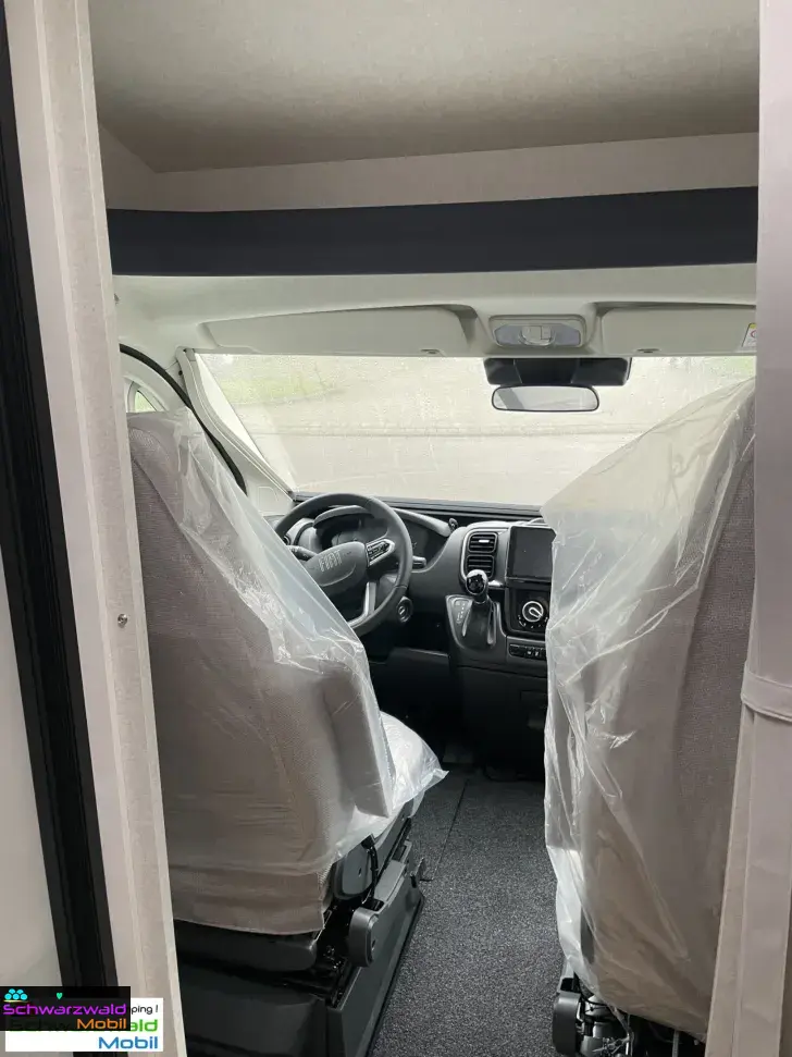 Fahrzeugbild Pilote P720U Safety-Paket inkl. ACC, 6EH, SAT uvm. #23