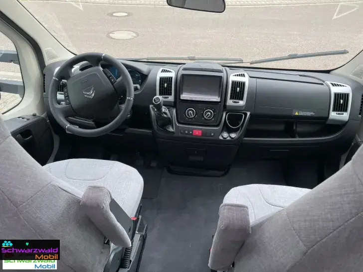 Fahrzeugbild Joa Camp 75Q 165PS Tischumbau, Navi, 5. Sitz usw. #5