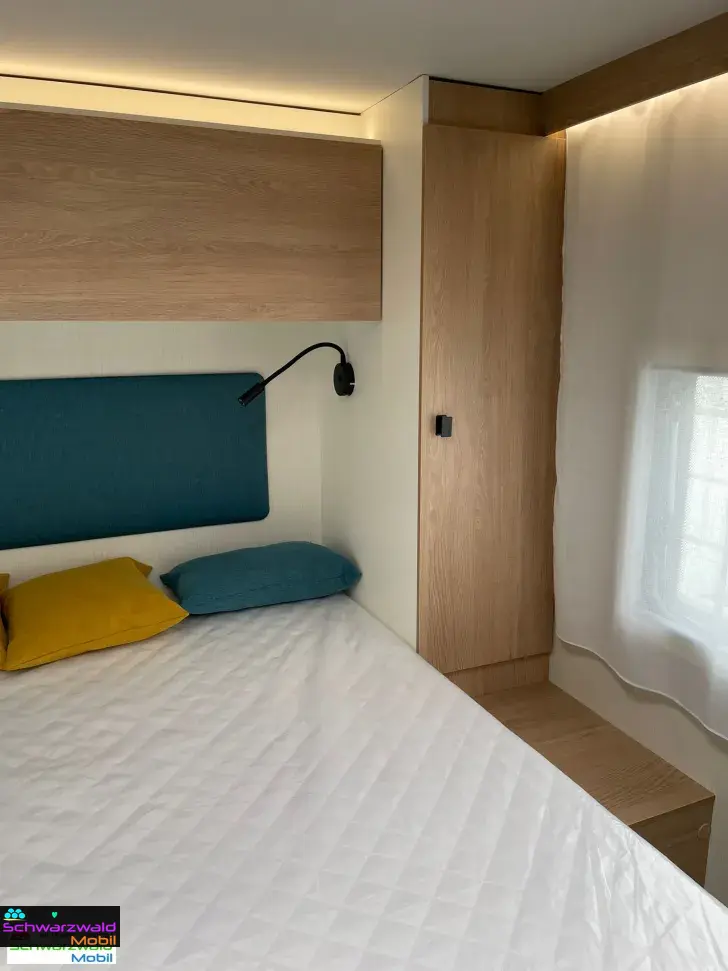 Fahrzeugbild Joa Camp 75Q 165PS Tischumbau, Navi, 5. Sitz usw. #15