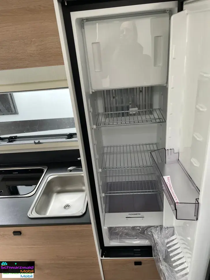 Fahrzeugbild Joa Camp 75Q 165PS Tischumbau, Navi, 5. Sitz usw. #19