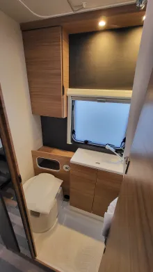 TV-Vorbereitung Weinsberg CaraOne 480 EU 3 Pakete/1500kg/Serviceklappe