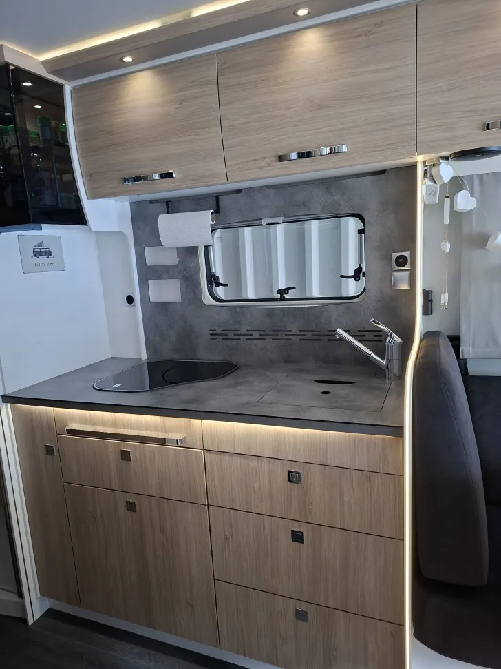 Fahrzeugbild Frankia Titan NEXT F2F Bugausbau #6