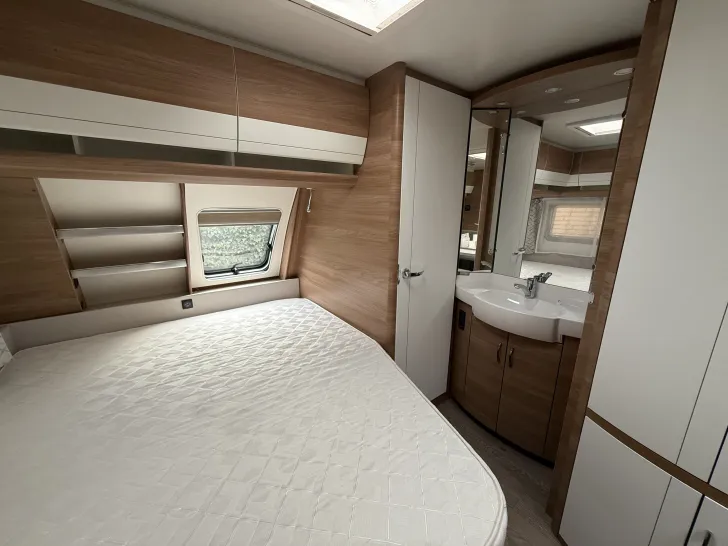 Fahrzeugbild Hobby De Luxe 560 KMFe Gepflegt, kaum genut #9