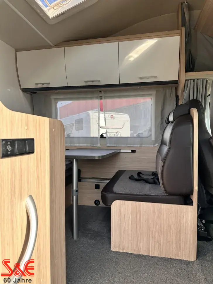 Fahrzeugbild Sunlight A 70 #8