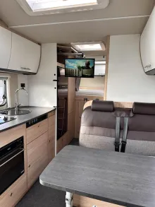 Fahrzeugbild Sunlight A 70 #22