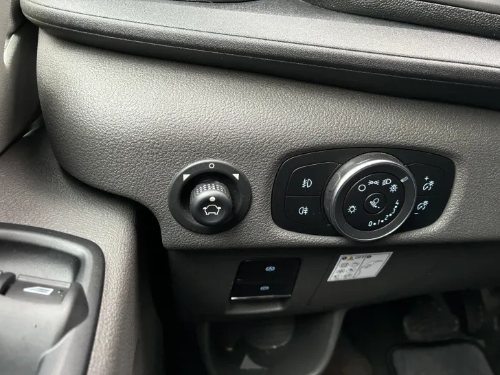 Fahrzeugbild Mooveo TEI F70DBH #10