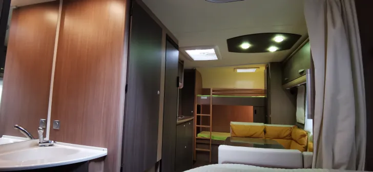 Fahrzeugbild Bürstner Premio 520 TK Doppelstockbett mit #6