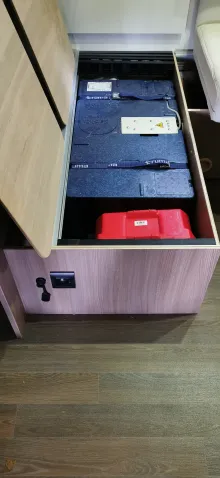 Fahrzeugbild Bürstner Premio 520 TK Doppelstockbett mit #9