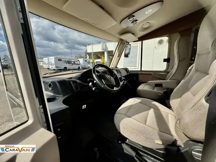 Fahrzeugbild Hymer B-Klasse 598 PremiumLine Stützen/Klima/GFK #10