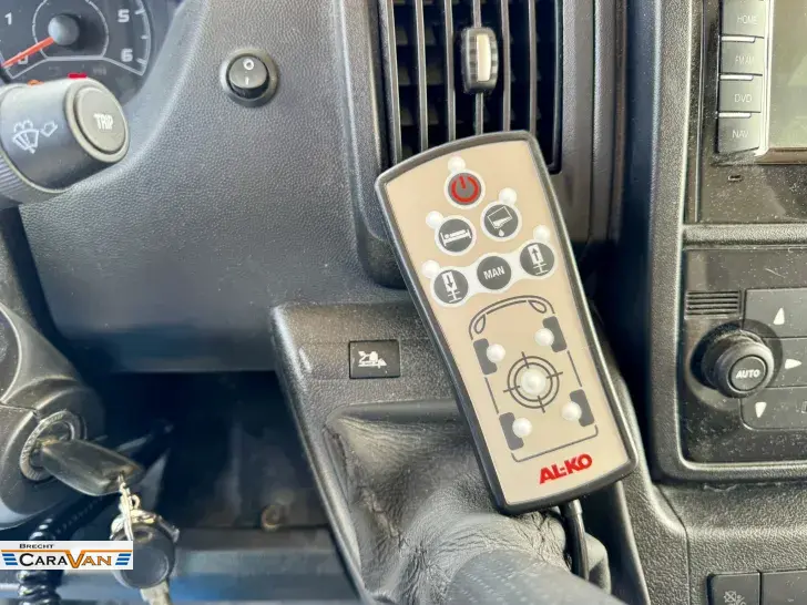 Fahrzeugbild Hymer B-Klasse 598 PremiumLine Stützen/Klima/GFK #14