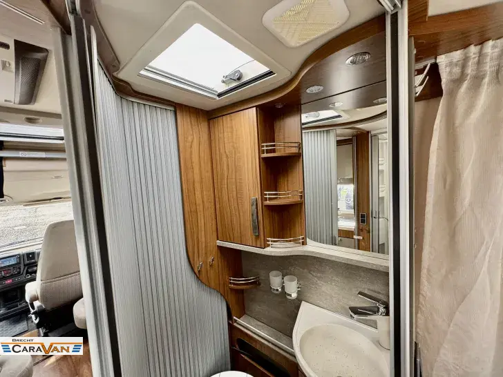 Fahrzeugbild Hymer B-Klasse 598 PremiumLine Stützen/Klima/GFK #25