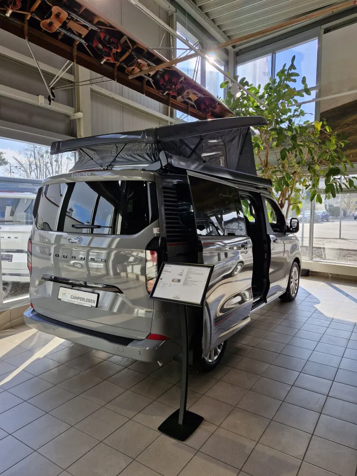 Fahrzeugbild Bürstner Copa C 500 Neuwertig #2